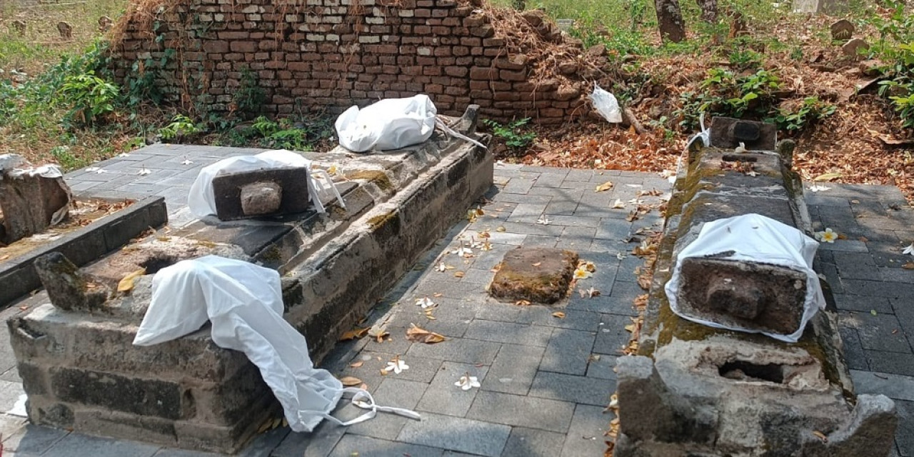 Viral, Kompleks Pemakaman Batoro Katong di Ponorogo Dirusak