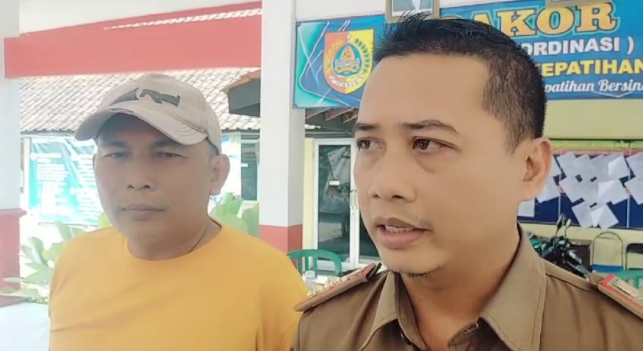 Lurah Kepatihan Awan Sugiarto saat ditemui wartawan. (Foto-foto: Sugianto)