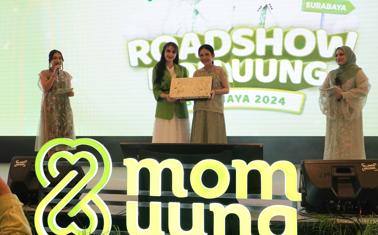 Mom Uung Sapa Ratusan Ibu Hamil-Menyusui di Surabaya, Edukasi Pentingnya ASI