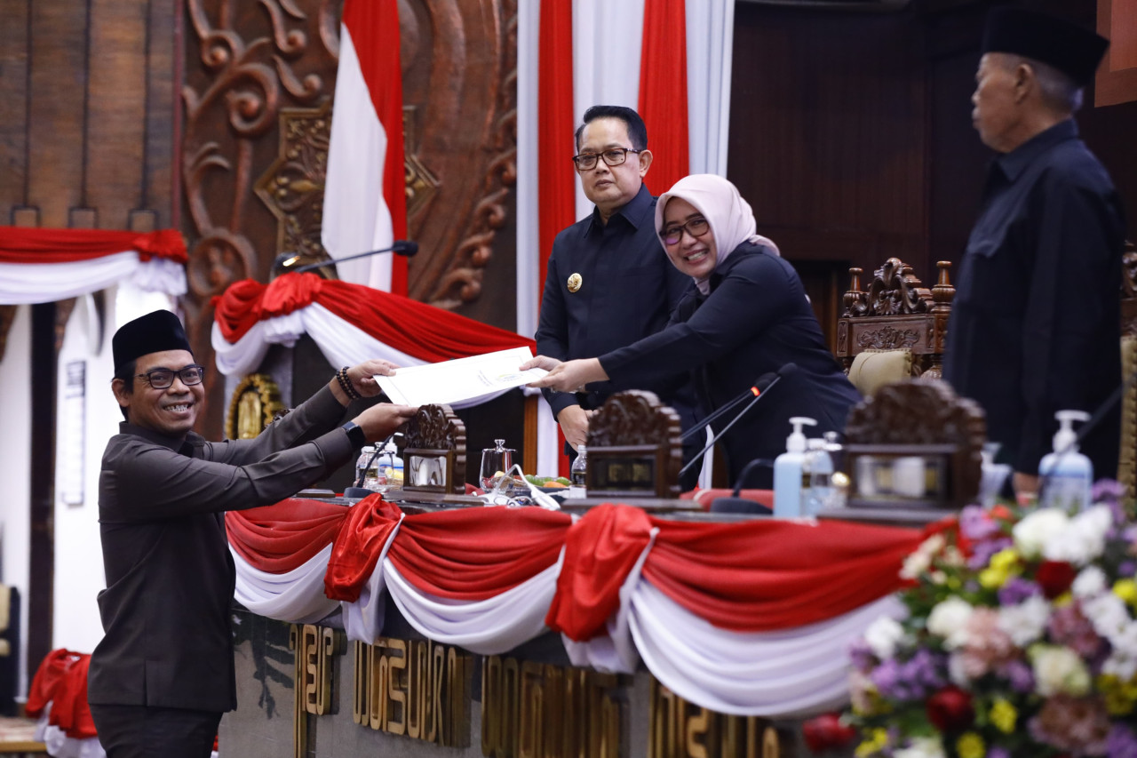 Sidang paripurna akhir masa jabatan 116 anggota DPRD Jatim (Foto: Humas Pemprov Jatim for jatimnow.com)