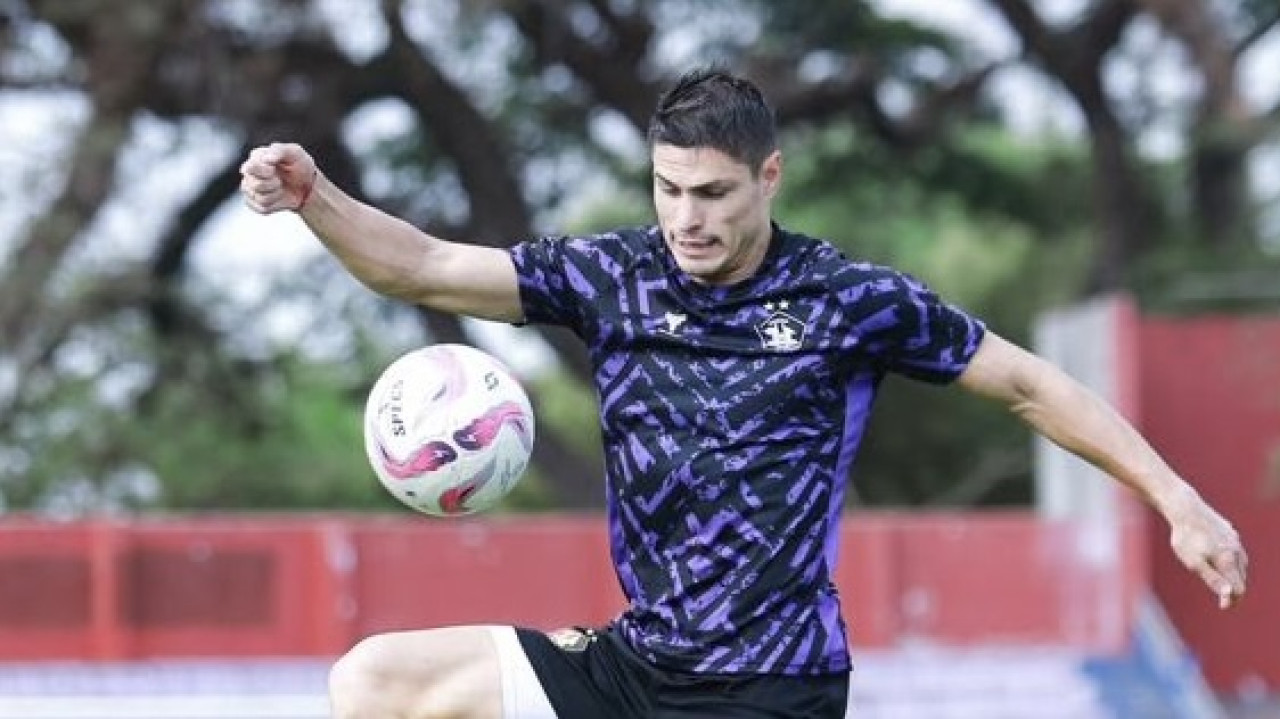 Fergonzi dalam latihan rutin kemarin sore. (Foto: Persik Kediri/jatimnow.com)