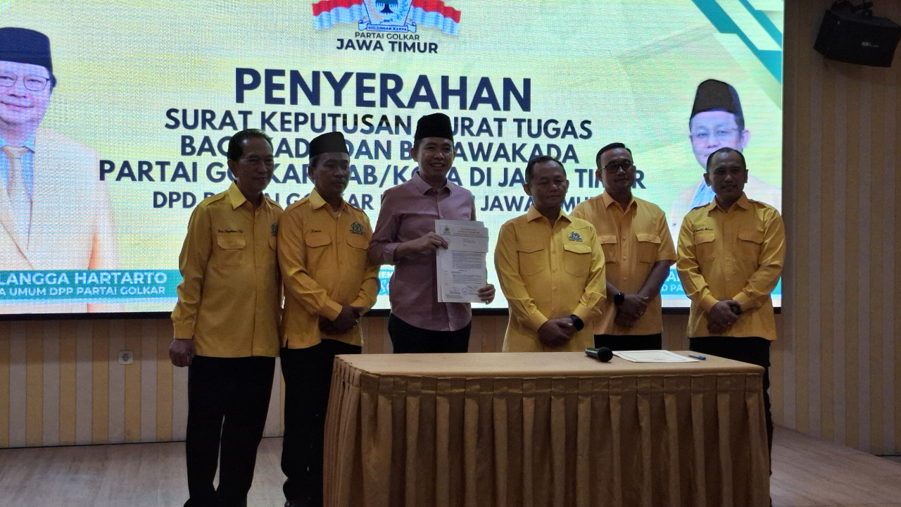 Rekom Bacakada Jatim yang diserahkan oleh Golkar Jatim beberapa waktu lalu (foto: Ni'am Kurniawan/jatimnow.com)