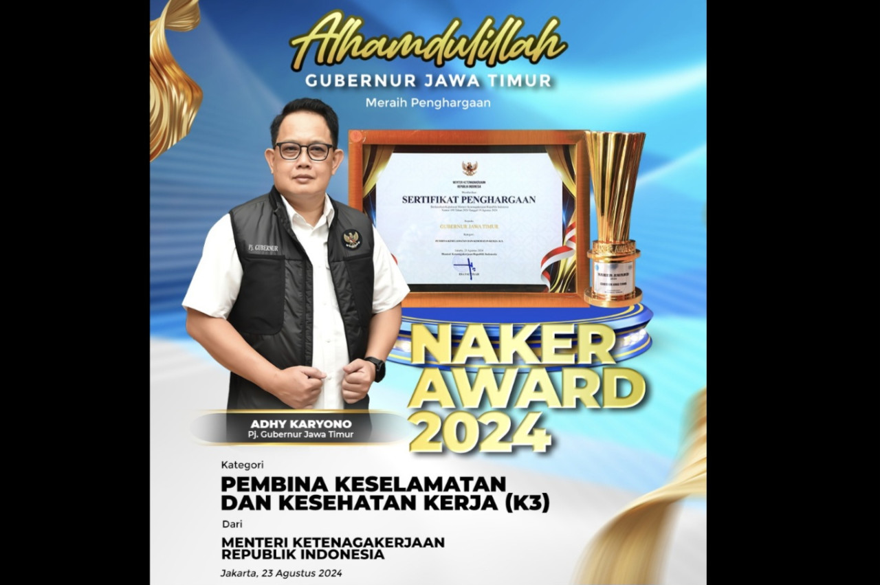 Naker Awards dari Kemenaker RI (foto: Humas Pemprov Jatim for jatimnow.com)