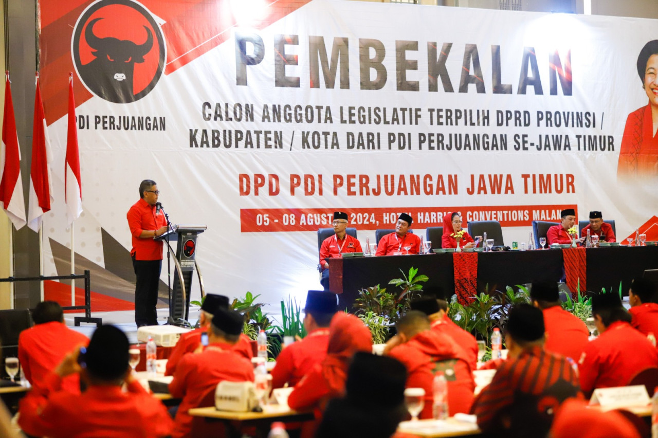 Sekjen PDIP Sampaikan Pesan Megawati untuk Caleg DPRD Terpilih se-Jatim, Simak!