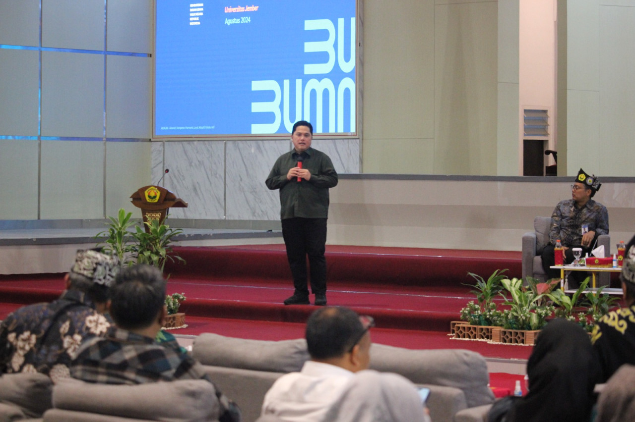 Menteri BUMN dalam seminar nasional KAUJE. (Foto: Sugianto/jatimnow.com)
