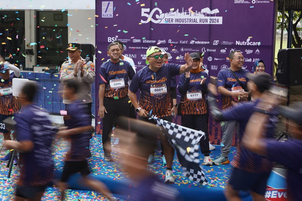 Pelepasan peserta SIER Industrial Run 2024 (Foto: SIER for jatimnow.com)