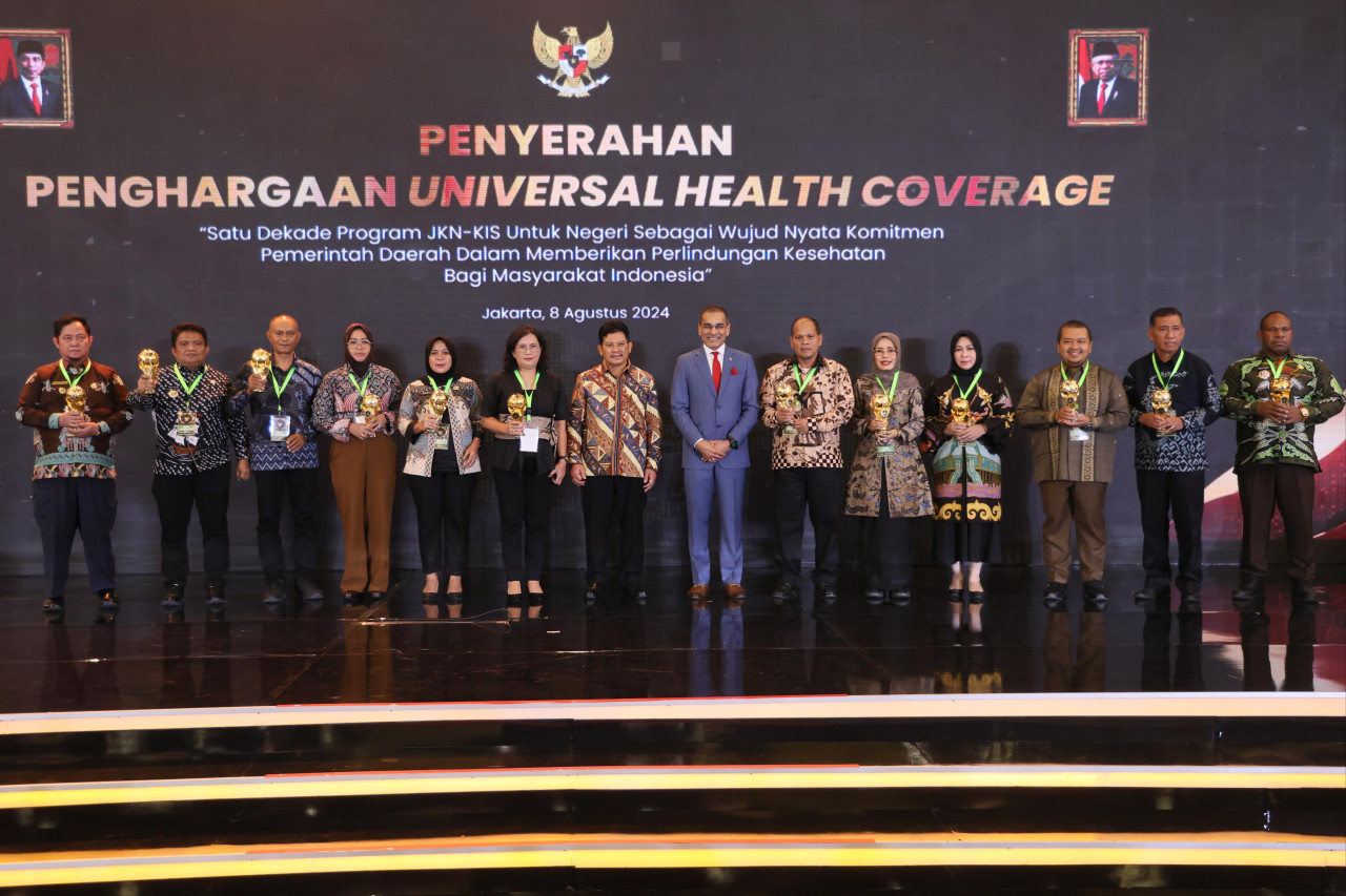 Terima UHC Award 2024, Mas Dhito Tekankan Peningkatan Mutu Layanan Kesehatan