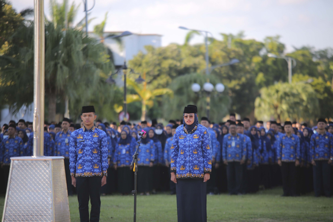 Ilustrasi. ASN Ponorogo saat apel di depan Pendopo Pemkab (Prokopim Pemkab Ponorogo).