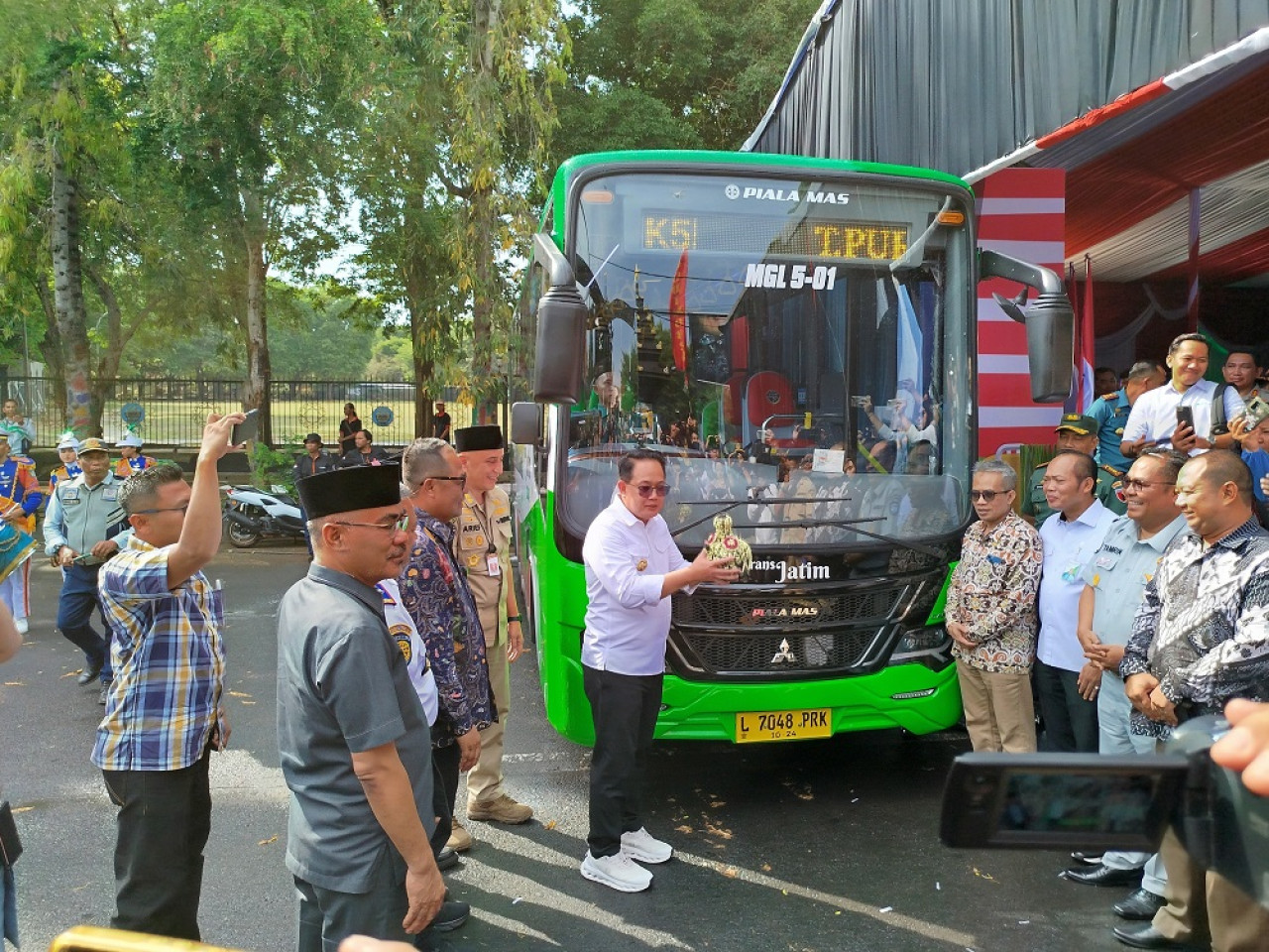 Launching Bus Trans Jatim Koridor V oleh Pj Pj Gubernur Jatim, Adhy Karyono. (Foto: Humas Pemprov Jatim)