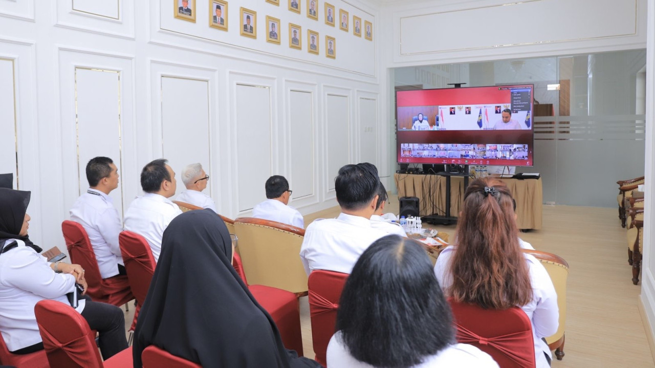 Sosialisasi Glorifikasi pelaksanaan Survei Penilaian Integritas KPK di lingkungan Kementerian Hukum dan HAM secara daring. (Foto: Humas Kemenkumham Jatim)