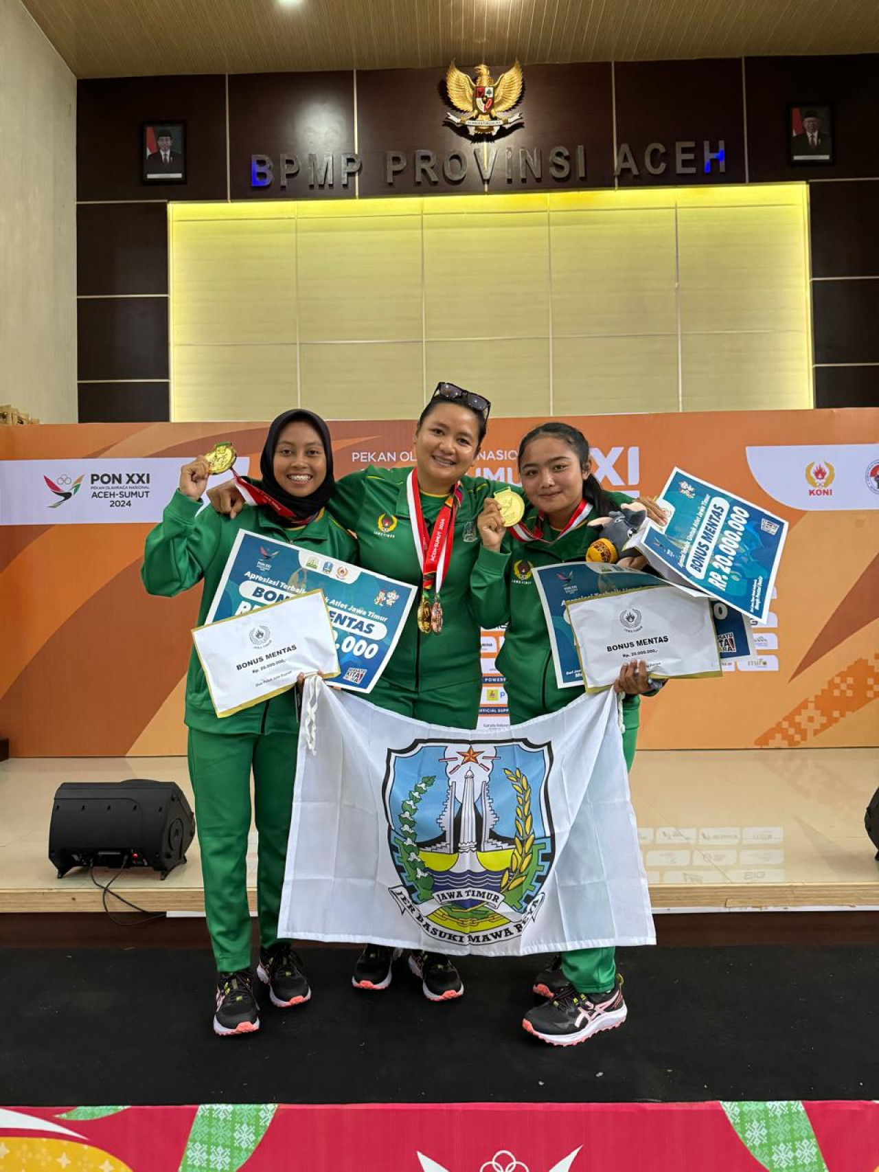 Para atlet asal Kota Batu yang berlaga di PON XXI Aceh - Sumut 2024. (Foto: Gerhana/jatimnow.com)