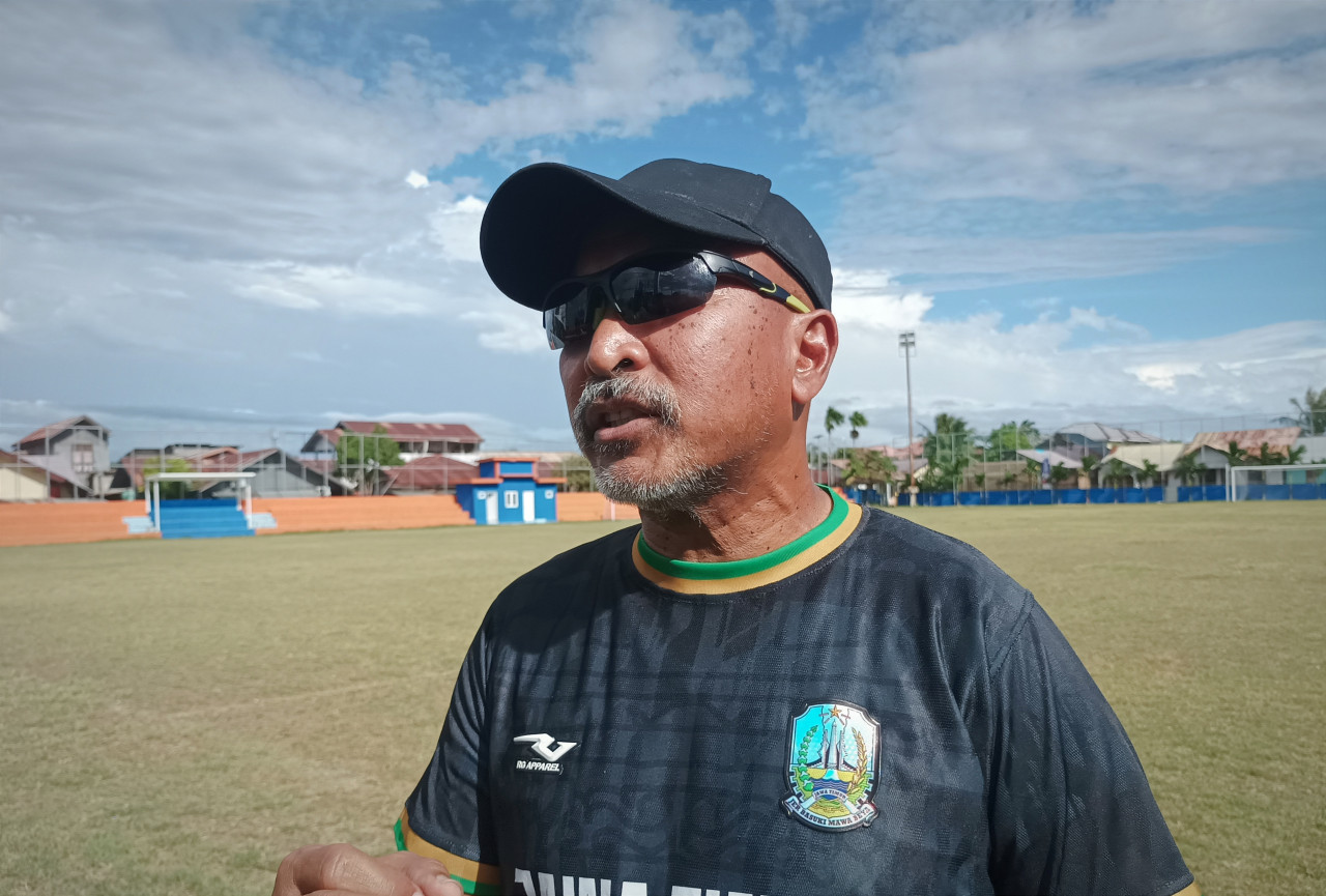 Pelatih Sepak Bola Jatim Siapkan Antisipasi Terburuk Lawan Aceh di PON XXI 2024