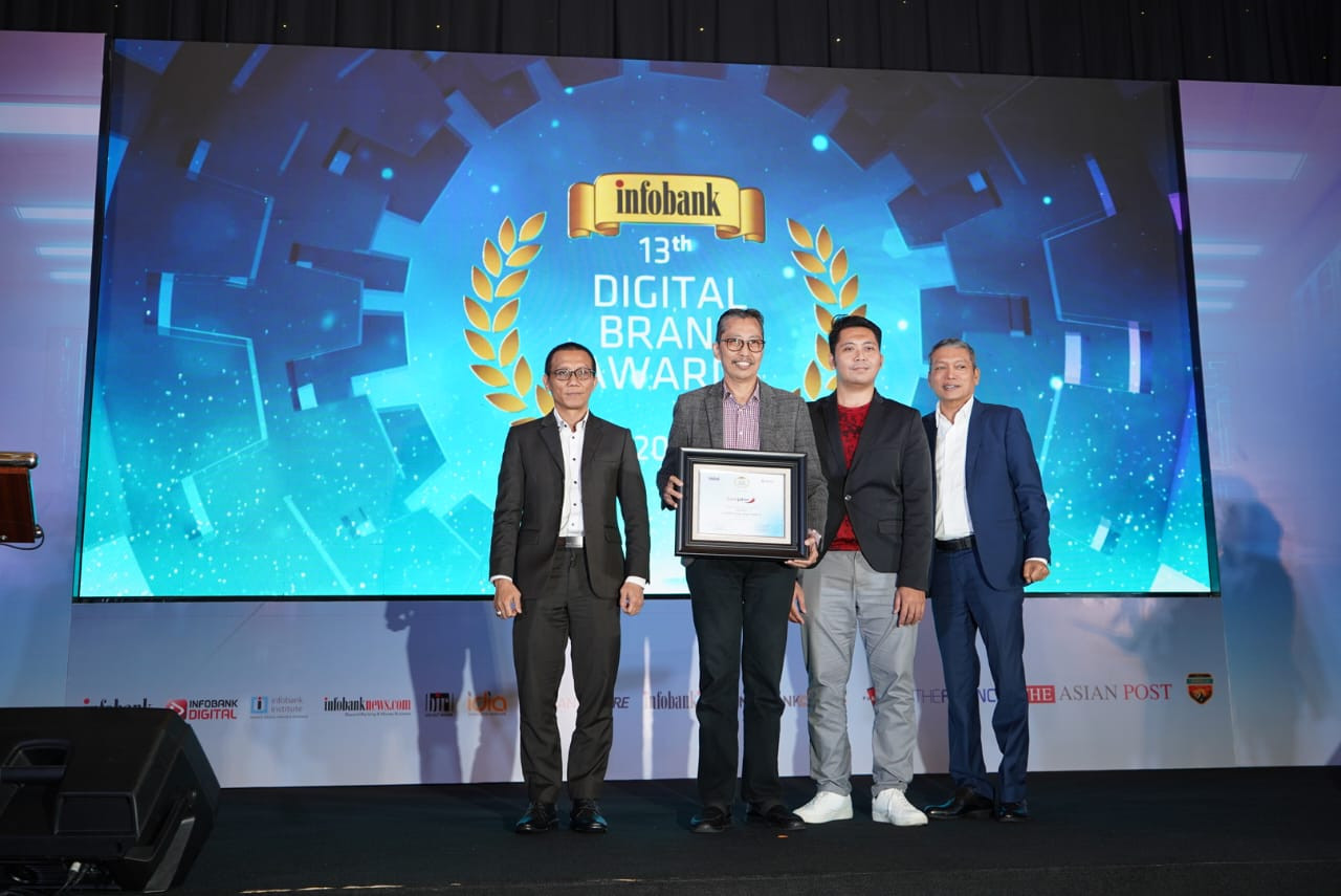 Bank Jatim borong 8 penghargaan dari Infobank. (Foto: Bank Jatim)