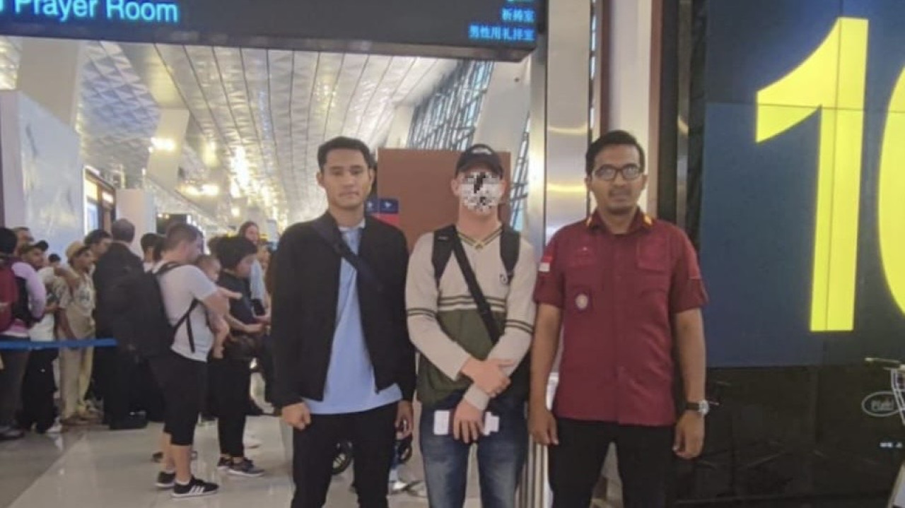 Tinggalkan Istri di Kupang dan Lari ke Jombang, WN Belanda Dideportasi