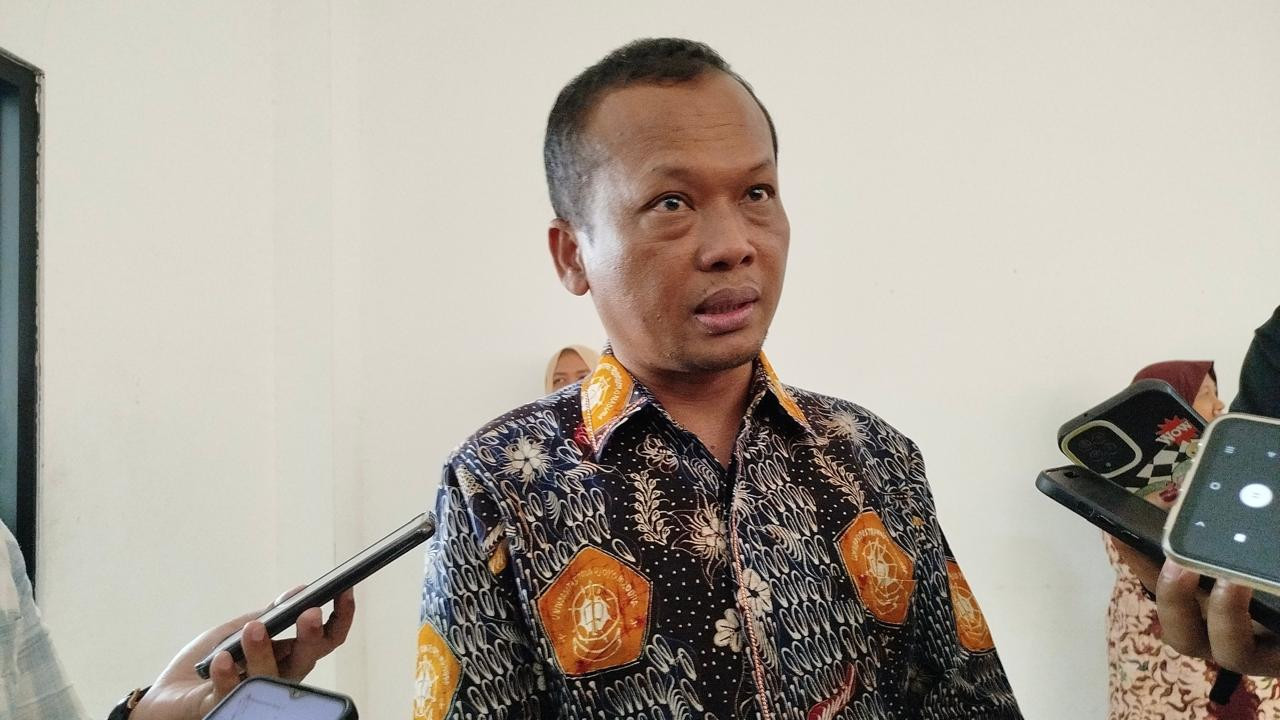 Rektor UTM, Dr Safi'. (Foto: Fathor Rahman/jatimnow.com)
