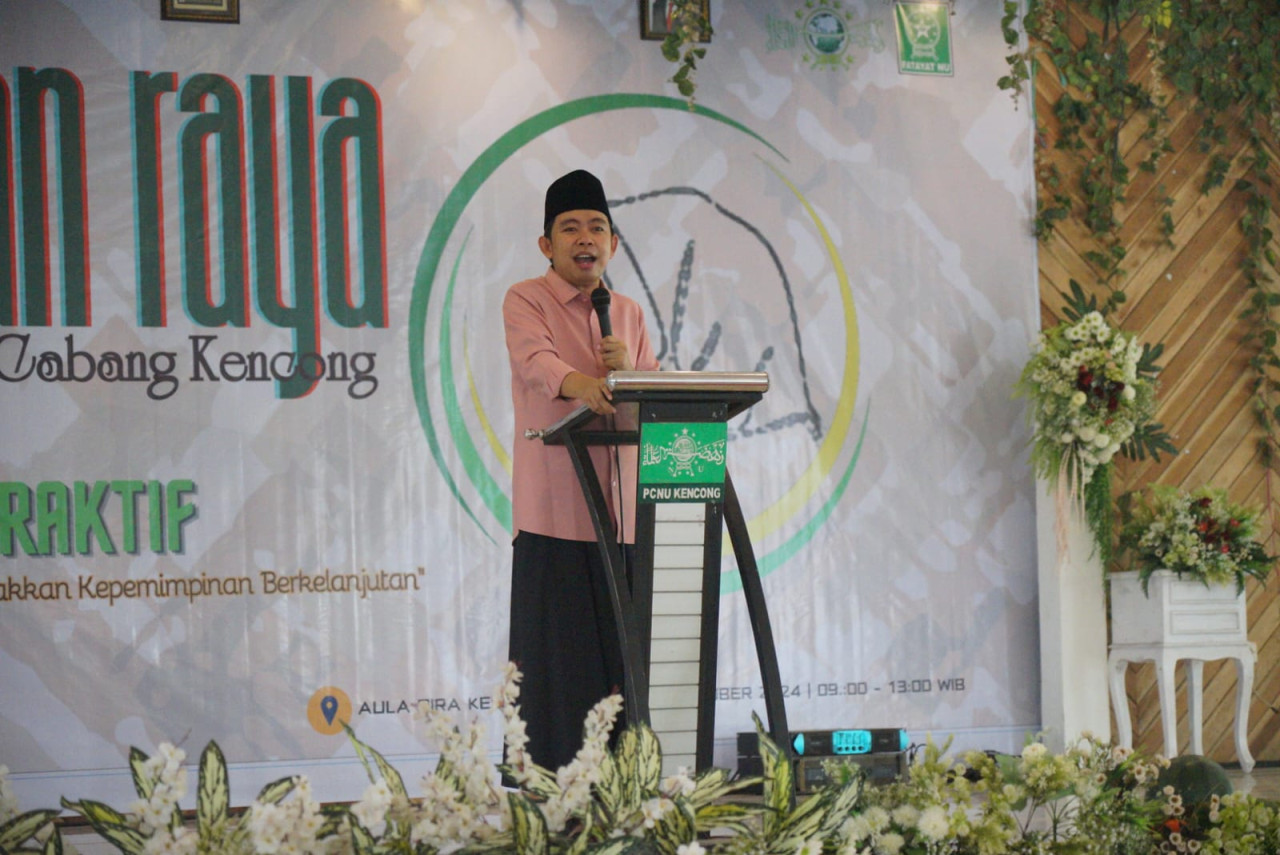 Gus Fawait saat jadi keynote speaker dalam pelantikan Raya PAC Fatayat NU, (Foto: Khus for jatimnow.com)