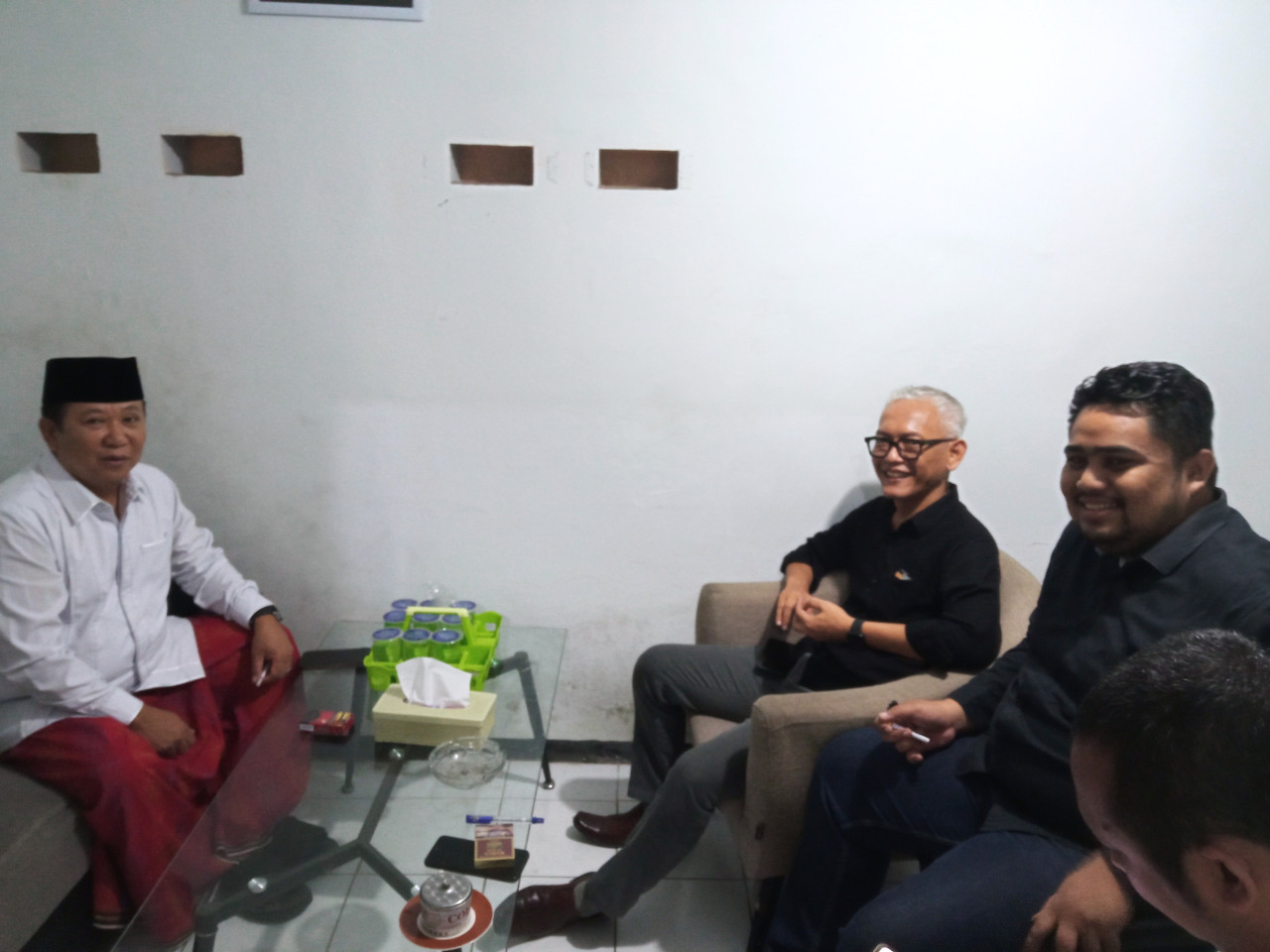 Hendy Siswanto klarifikasi ke Bawaslu Jember. (Foto: Sugianto/jatimnow.com)