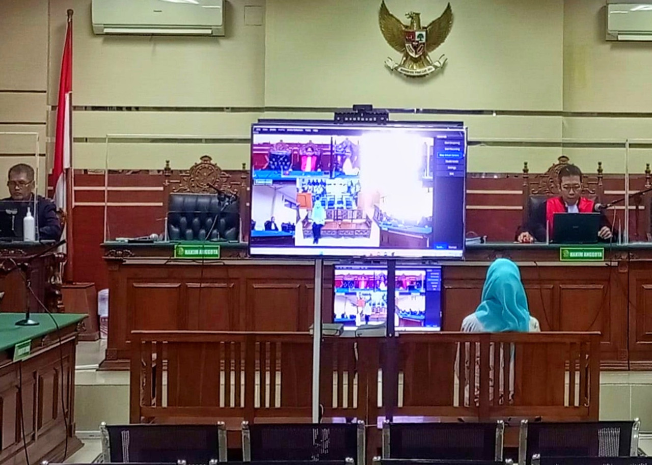 Suasana sidang Siskawati di Tipikor. (Foto:Ahaddiini HM/jatimnow.com.