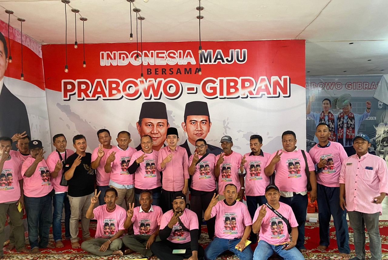 Deklarasi mantan sopir ambulans di Posko Pemenangan 02 Jember (Foto: Media Center 02)