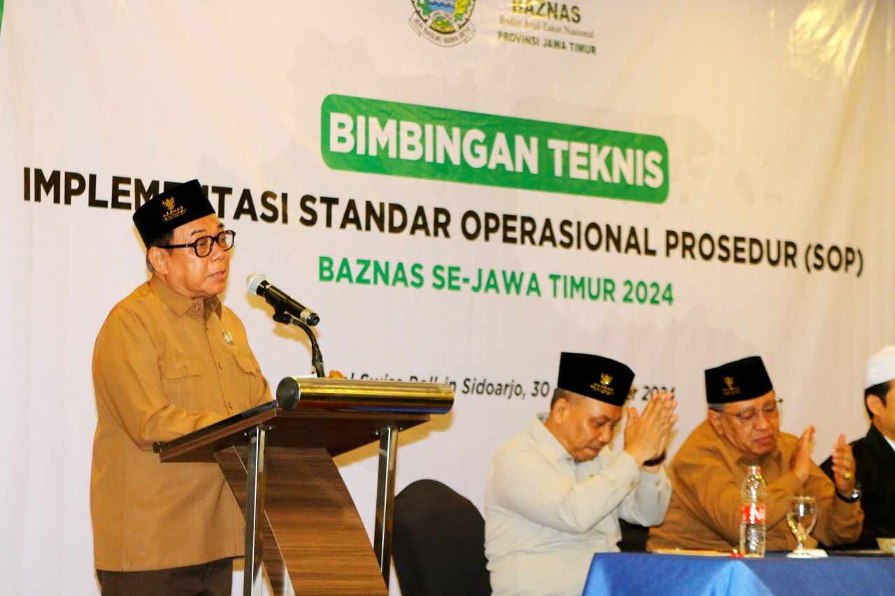 Ketua BAZNAS Jatim dalam sambutannya memimpin Bimtek (foto: Ni'am Kurniawan/jatimnow.com)