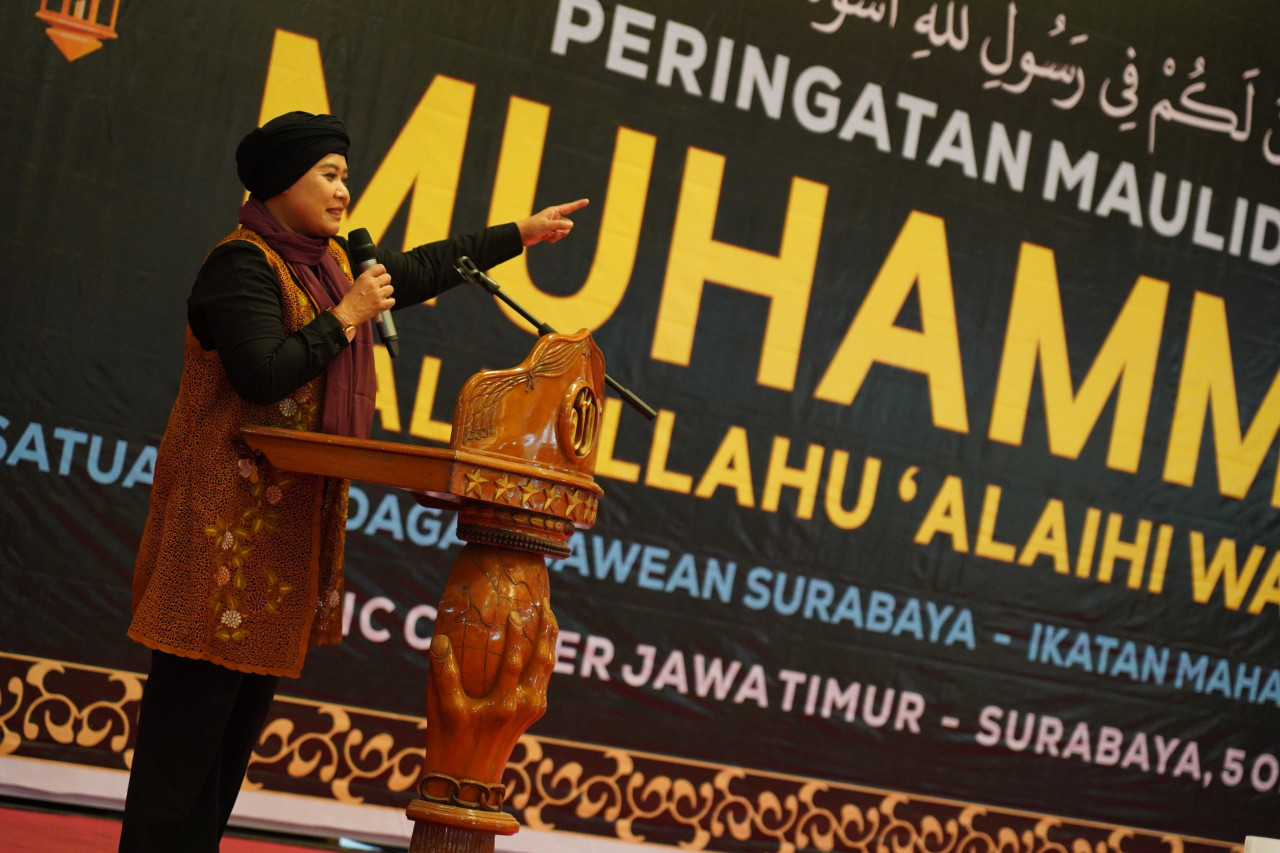 Luluk Nur Hamidah menghadiri Peringatan Maulid Nabi Bersama Persatuan Saudagar Bawean di Islamic Center Surabaya. (Foto: Tim PKB Jatim for jatimnow.com)
