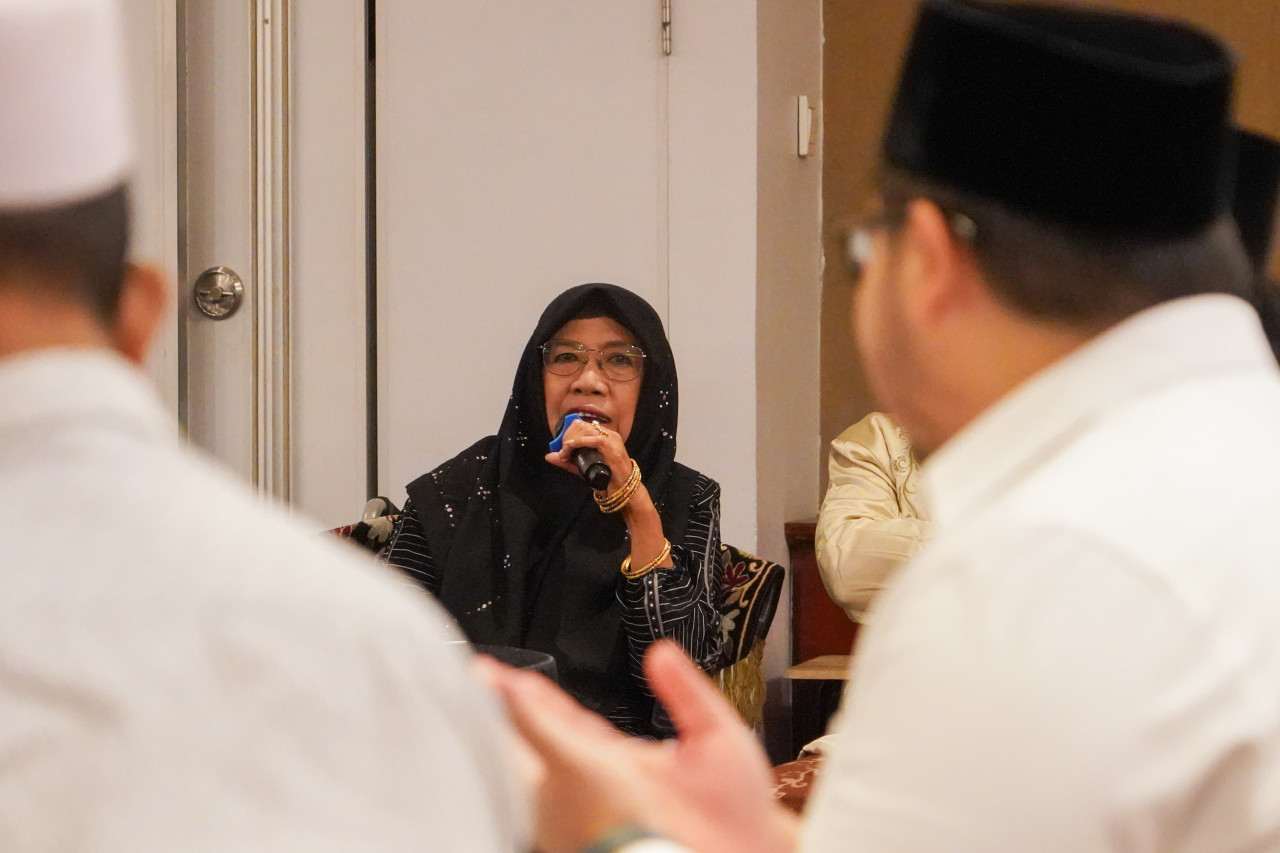 Nyai Bad dalam deklarasi dukungan untuk Mas Dhito - Mbak Dewi. (Foto: Tim Media Mas Dhito/jatimnow.com)