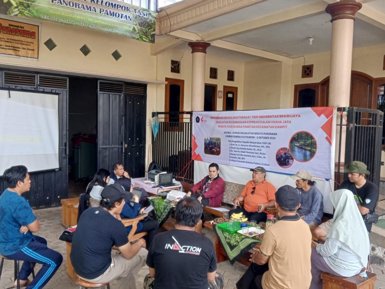 Pengabdian Masyarakat FISIP Universitas Brawijaya Fasilitasi Pengembangan Ekowisata Lembah Gunung Semeru (Foto : Gerhana/jatimnow.com)