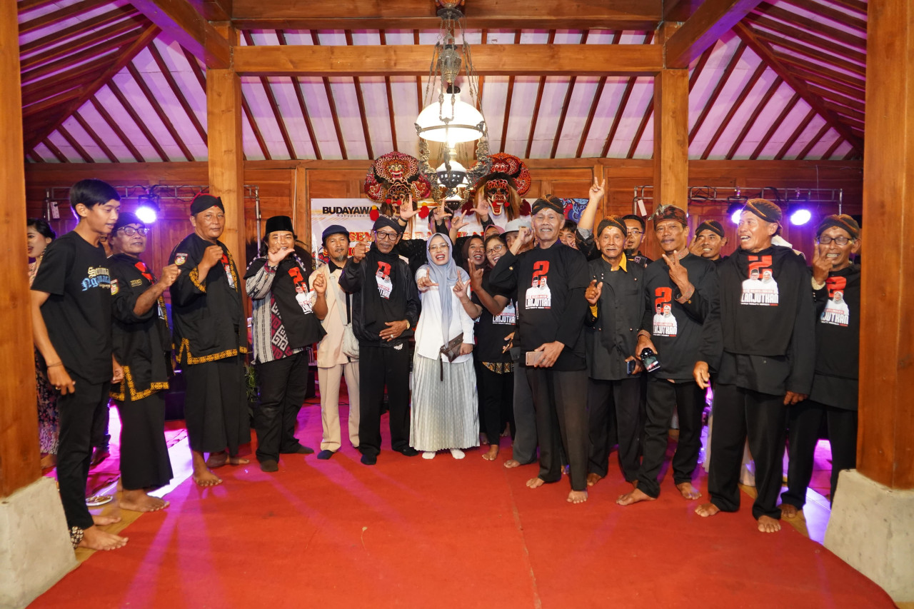 Deklarasi dukungan seniman Kabupaten Kediri. (Foto: Tim Media Mas Dito/jatimnow.com)