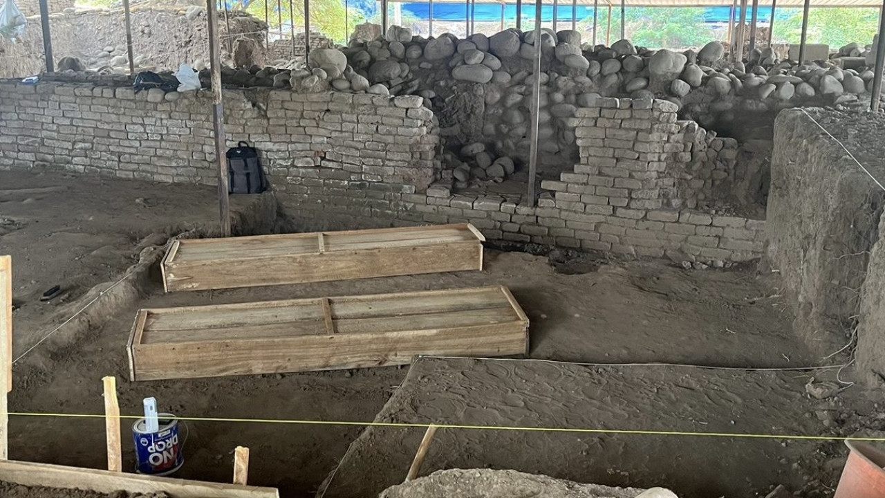 Lokasi penemuan 5 kerangka manusia di Situs Kumitir Mojokerto. (Foto: Tim Ekskavasi/jatimnow.com)