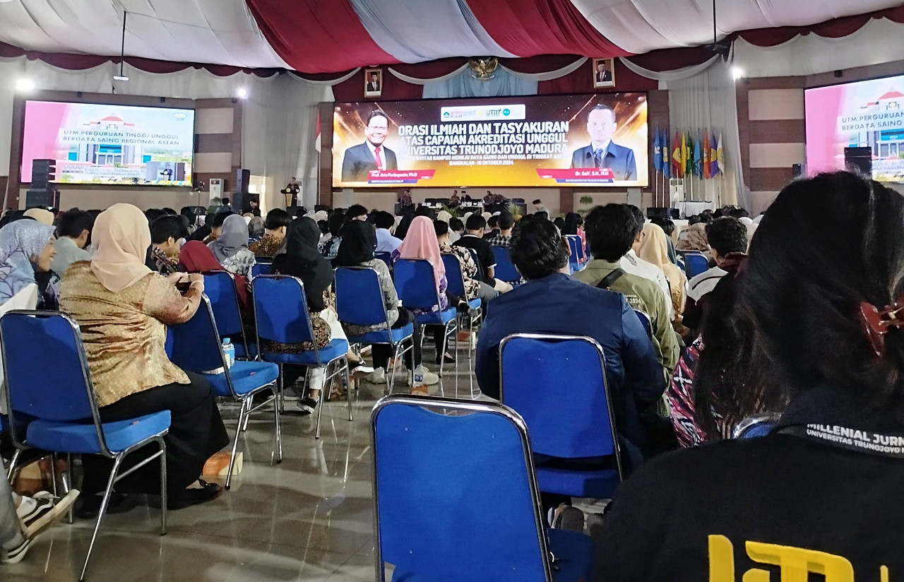 Orasi ilmiah di Universitas Trunojoyo Madura. (Foto: Fathor Rahman/jatimnow.com)