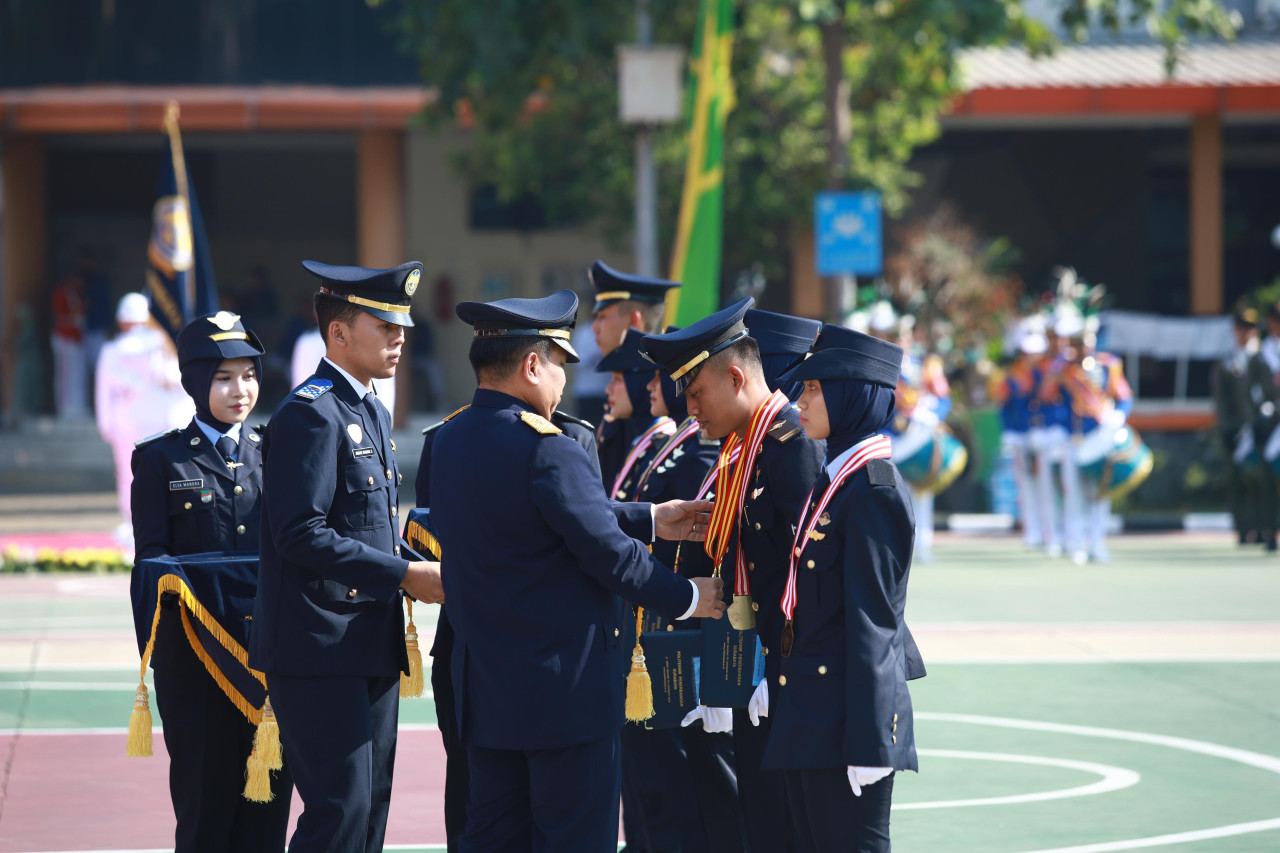 Poltekbang Surabaya Gelar Wisuda Airman XXI Tahun 2024