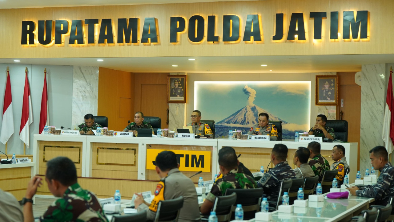 Rapat koordinasi (Rakor) yang membahas pengamanan Pemilihan Umum Kepala Daerah (Pemilukada) serentak di Jawa Timur. (Foto: Pendam Brawijaya)