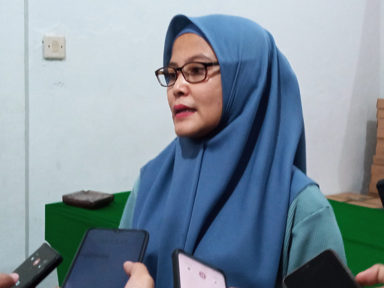Koordinator Divisi Hukum dan Penyelesaian Sengketa Bawaslu Jember, Ummul Mu Minat. (Foto: Sugianto/jatimnow.com)