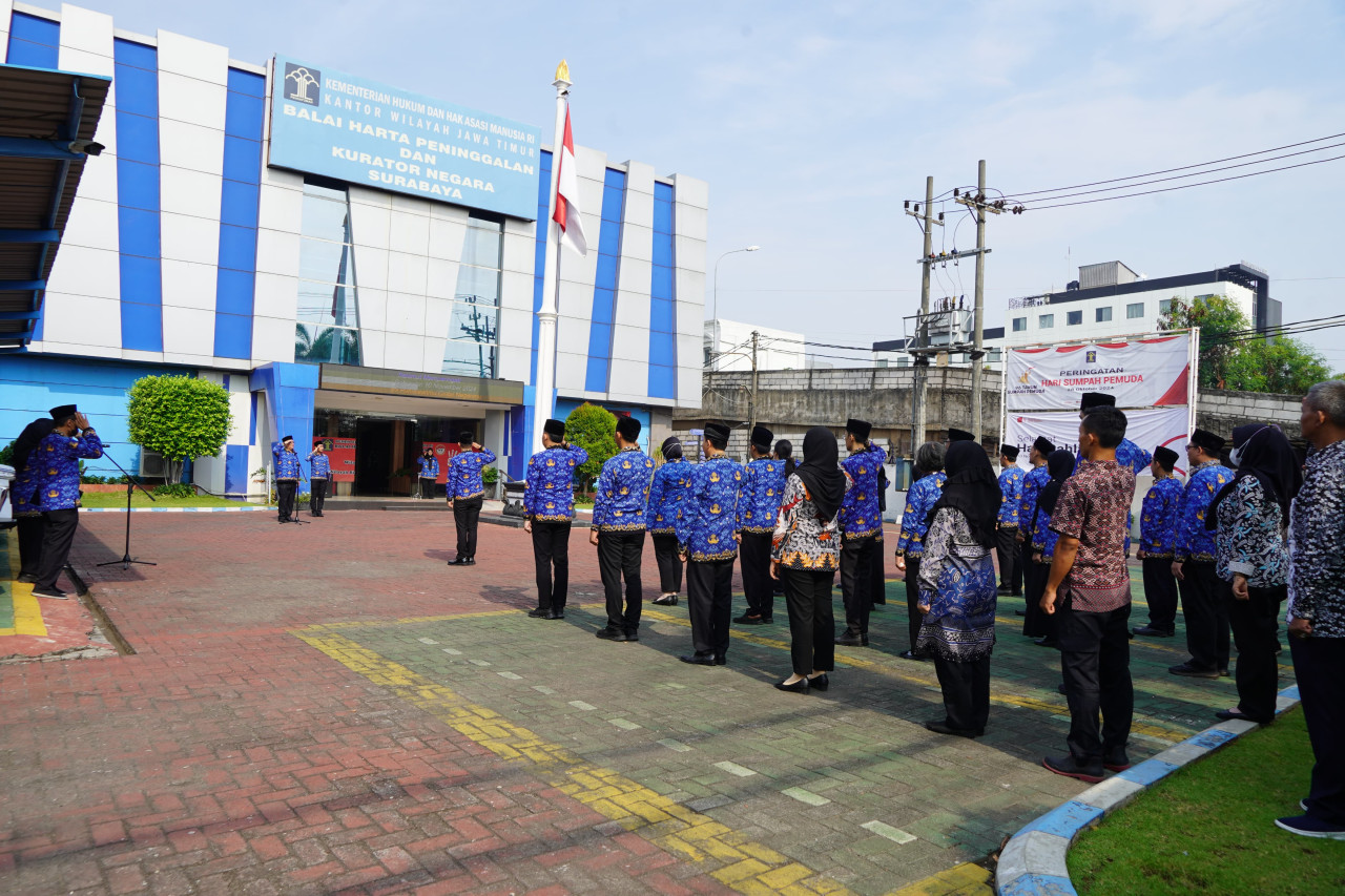Upacara bendera Insan Pengayoman BHP Surabaya. (Foto: Humas BHP Surabaya)