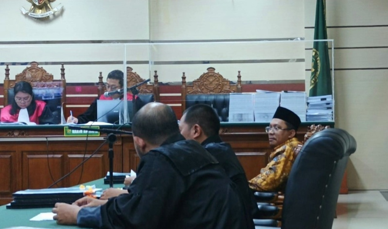 Persidangan kasus dugaan korupsi BPPD Sidoarjo. (Foto: Opik for jatimnow.com)