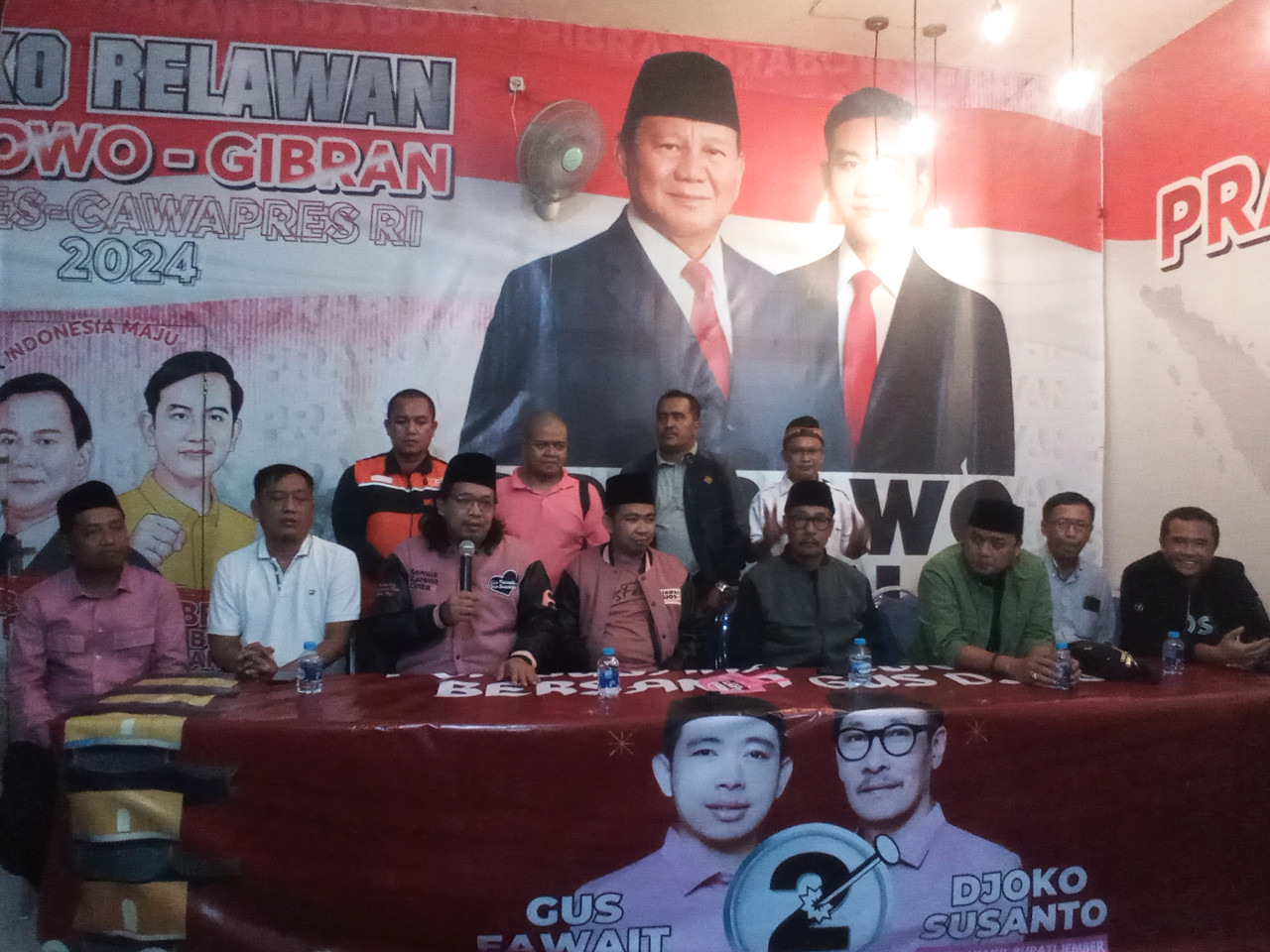 Gus Fawait saat jumpa pers usai hasil quick count dan real count internal. (Foto: Sugianto/jatimnow.com)