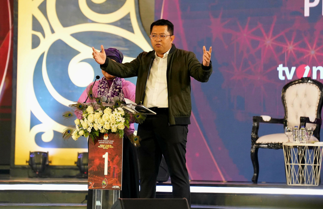 Debat Pilkada Jatim: LUMAN Janji Bangun Kereta Listrik di Madura