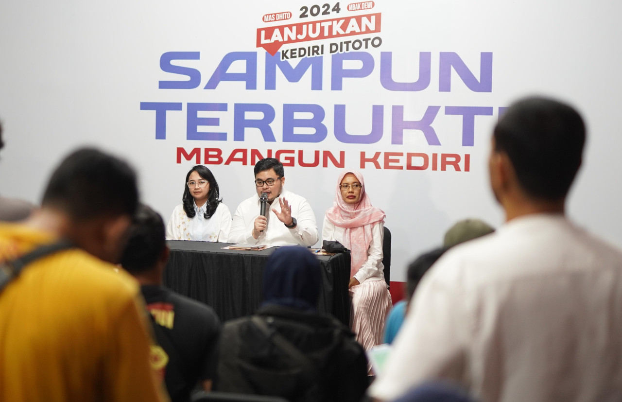 Unggul Versi Hitung Cepat di Pilkada Kediri, Mas Dhito Langsung WA Mas Deny