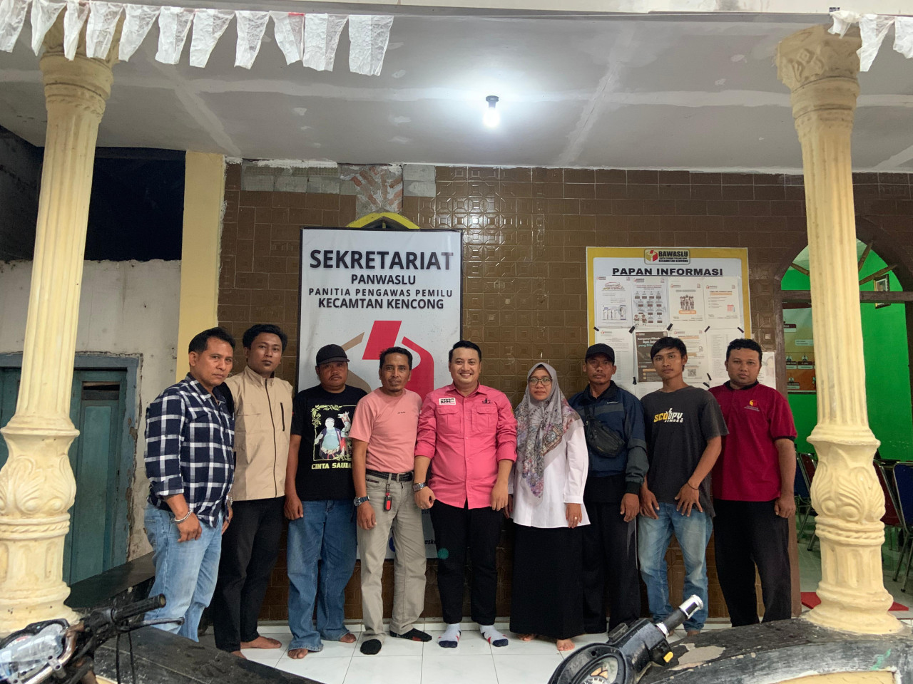 Tim Hukum Fawait - Djoko Laporkan Perusakan APK di TPI Jember