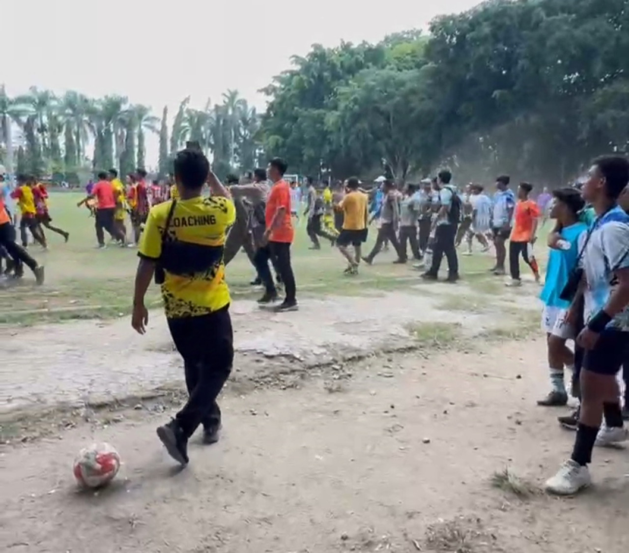 Kericuhan di Popda Jatim. (tangkapan layar video viral).