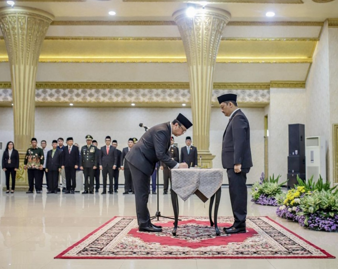 Pelantikan Arief Tjahyono sebagai Pj Sekda Jember. (Foto: Sugianto/jatimnow.com)