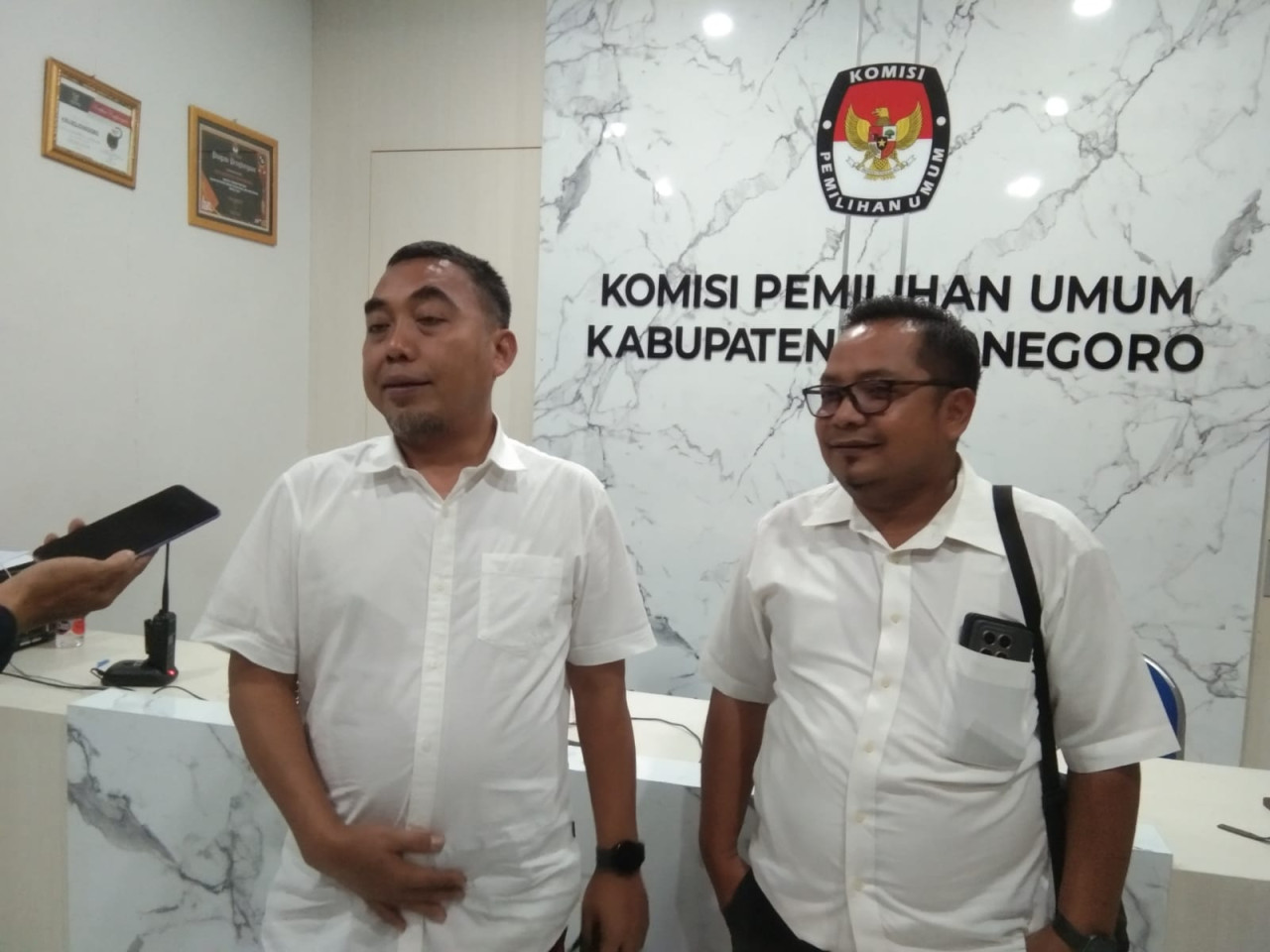 Tim pemenangan pasangan calon nomor urut 2. (Foto: Amin for jatimnow.com)