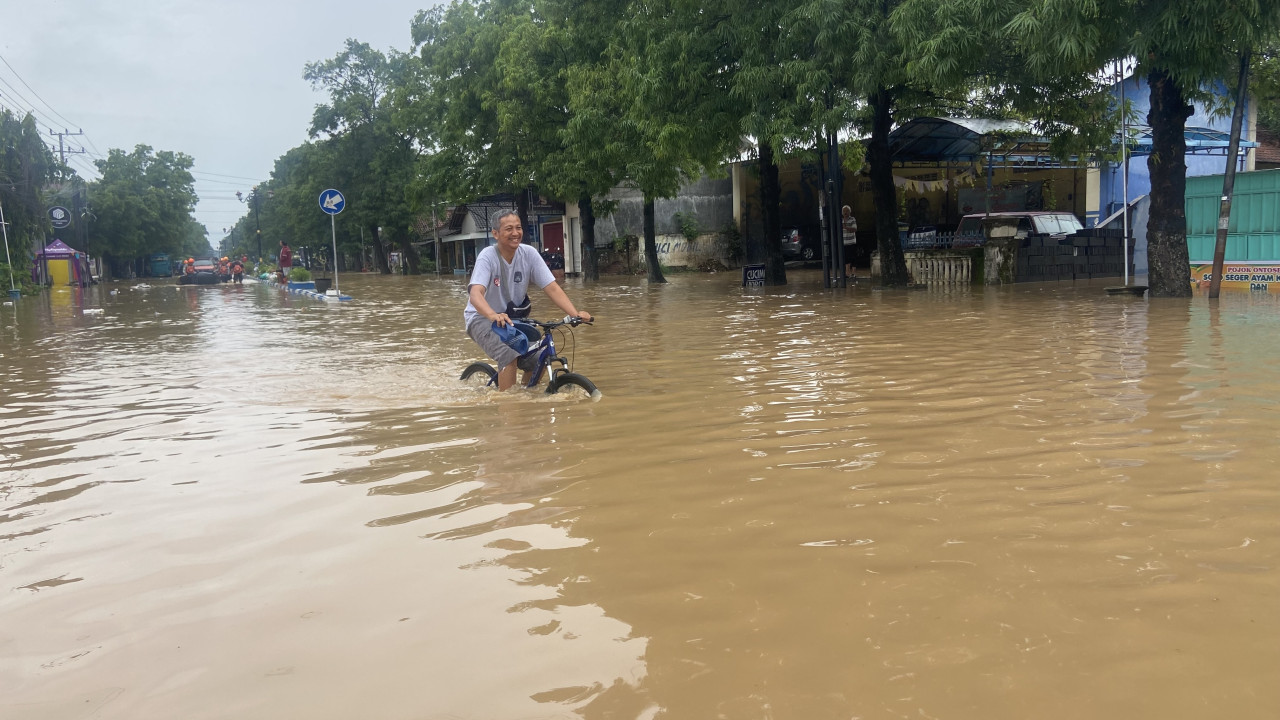 Situasi terkini banjir di Ponorogo. (Foto: Ahmad Fauzani/jatimnow.com)