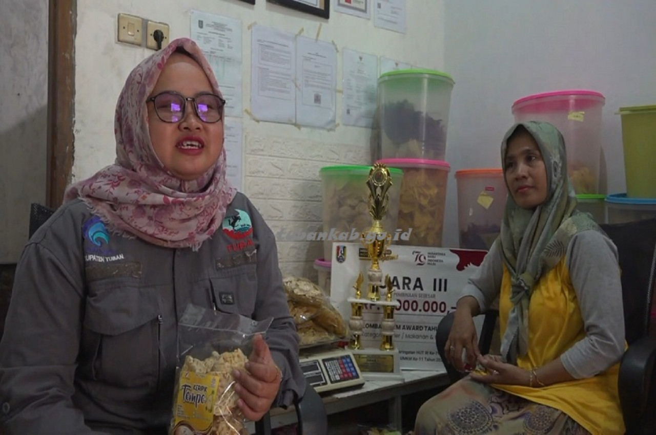 Pemilik UMKM Satya Food, Dewi Sangadah. (Foto: Humas Pemkab Tuban for jatimnow.com)
