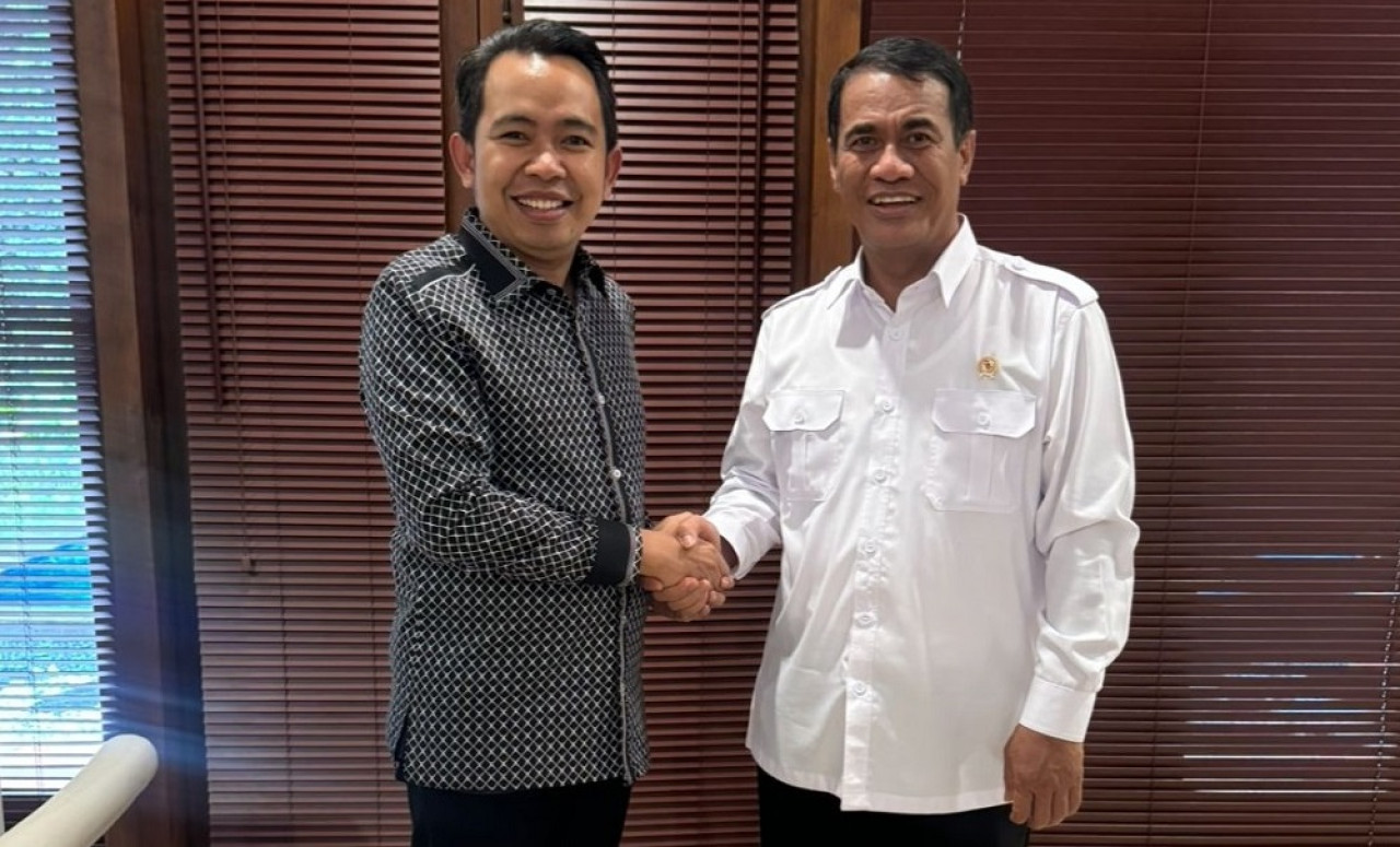 Muhammad Fawait bertemu Menteri Pertanian Andi Amran Sulaiman. (Foto: dok. jatimnow.com)