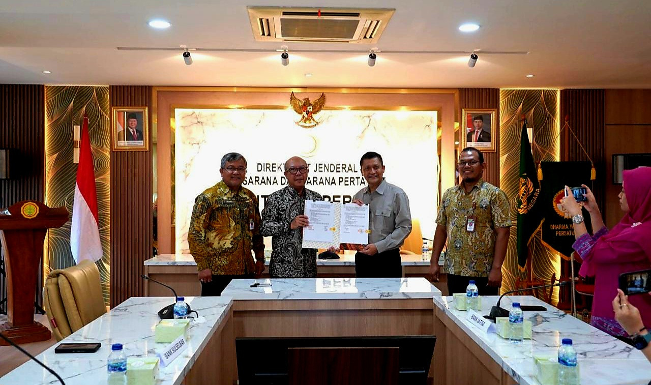 Bank Jatim melakukan penandatanganan perjanjian kerjasama (foto: Humas Bank Jatim for jatimnow.com)