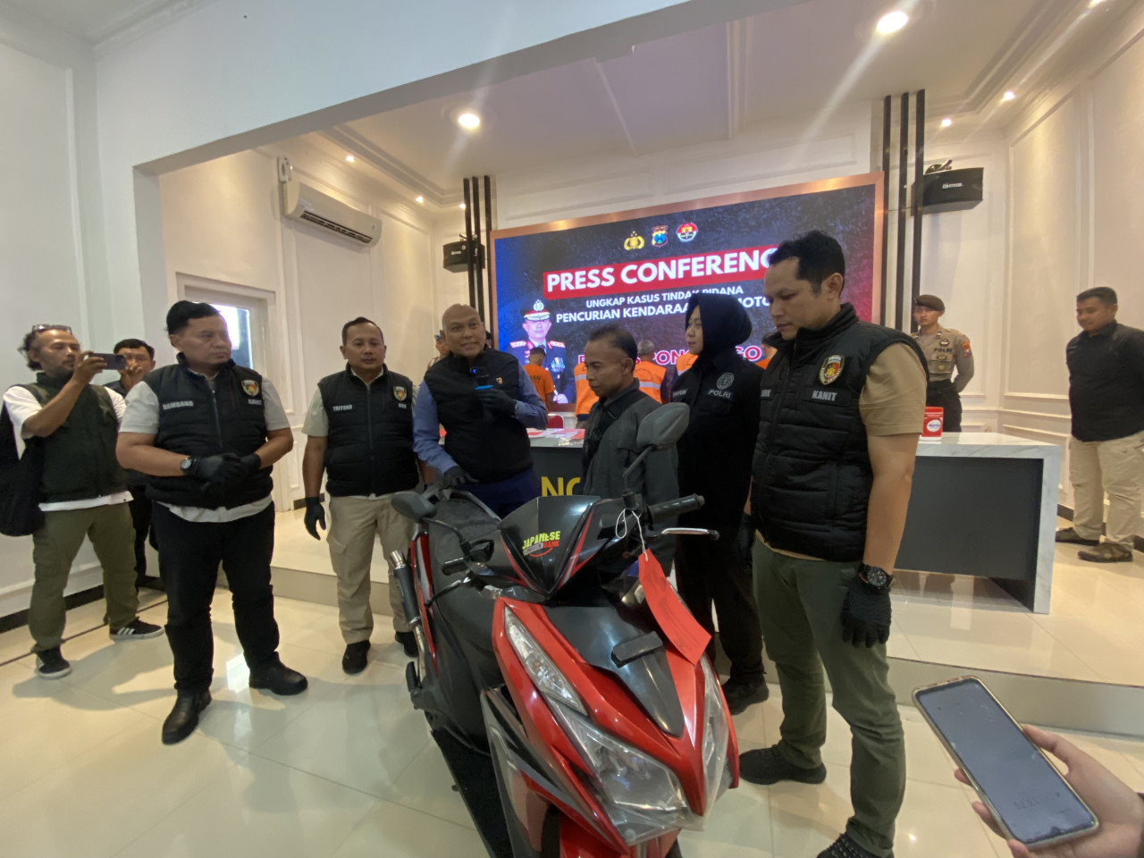 Motor curian yang berhasil dikembalikan kepada korban. (Foto: Ahmad Fauzani/jatimnow.com)