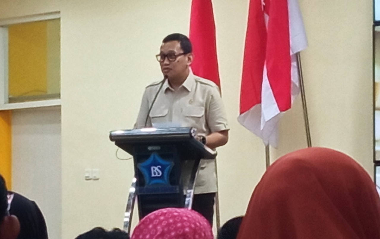 Menteri P2MI saat sosialisasi PMI tenaga kesehatan di RS Bina Sehat. (Foto: Sugianto/jatimnow.com)