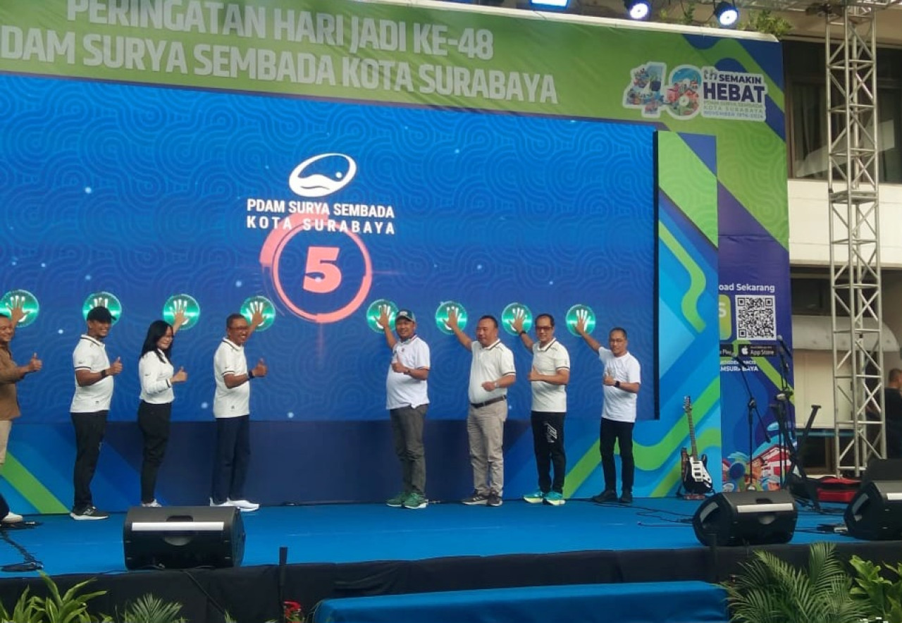 PDAM Surabaya saat meluncurkan meteran pintar (foto: PDAM Surabaya for jatimnow.com)