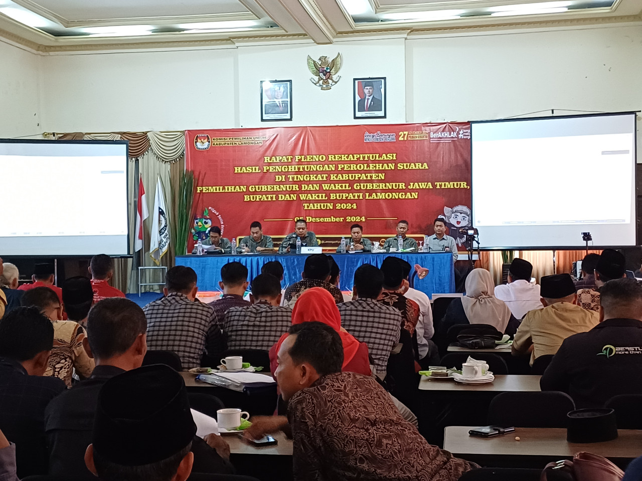 Rekap KPU Lamongan : Yes - Dirham 407.541 Suara, Ghofur - Firosya 327.345 Suara